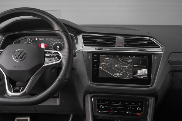 Volkswagen Tiguan 1.4 TSI eHybrid R-Line HUD ACC Black Pack Elek Trekhaak IQ Light
