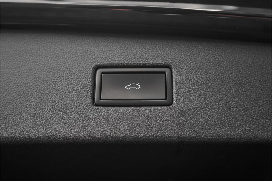Volkswagen Tiguan 1.4 TSI eHybrid R-Line HUD ACC Black Pack Elek Trekhaak IQ Light