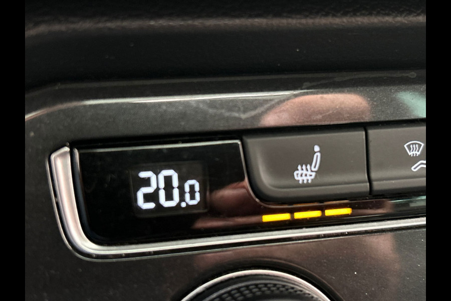 Volkswagen Tiguan 2.0 TSI 4Motion Highline R-Line | Pano/Dak | Leder | Apple/Carplay | Virtual | Stoelverwarming