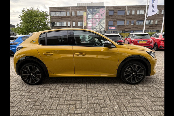 Peugeot e-208 EV GT 50 kWh | 99,3% SOH | 7800 KM | Stoelverwarming | Adaptive Cruise | Dodehoeksensoren | LM Winterset