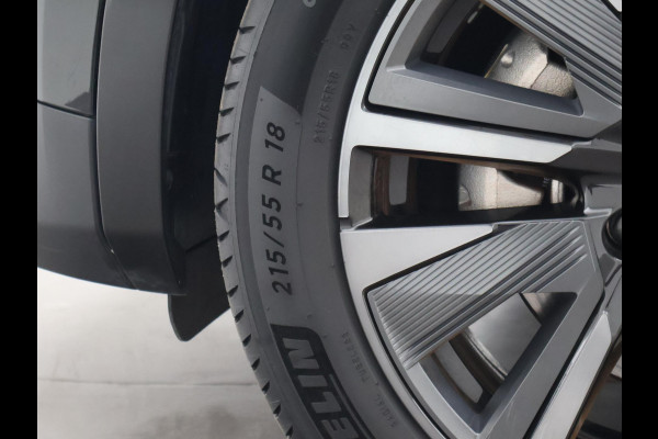 Peugeot e-2008 EV GT 50 kWh 3-FASE + ADAPTIVE CRUISE | PANORAMA | STOELVERW. | 18 INCH | 92% SOH | LEDER/ALCANTARA