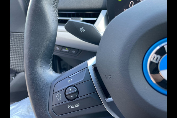 BMW X1 XDrive25e 1ste Eig Dealer onderhouden Vol in de opties zie advertentie.