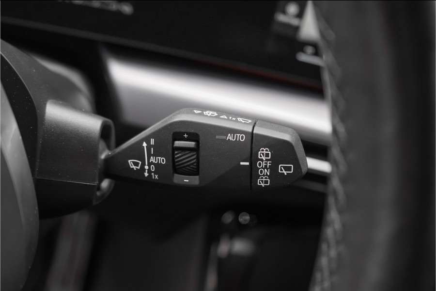 BMW X1 xDrive25e M-Sport Adaptief LED Keyless Stoelverw