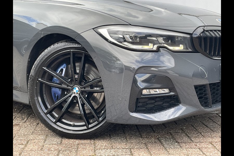 BMW 3 Serie Touring 330i M-Sport High Executive Edition Panoramadak Stoelverw.