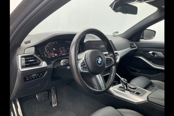 BMW 3 Serie Touring 330i M-Sport High Executive Edition Panoramadak Stoelverw.