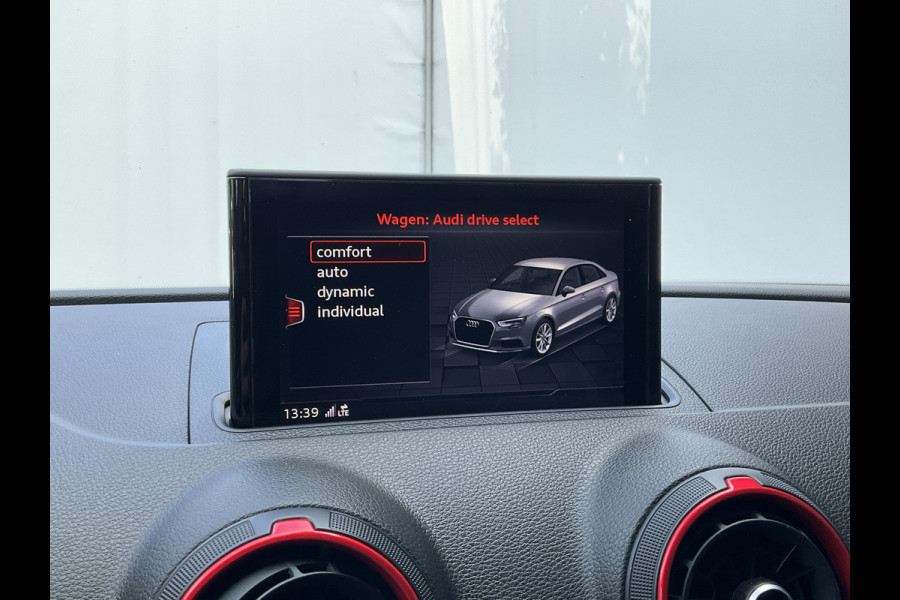 Audi RS 3 Limousine 2.5 TFSI Quattro B&O Schaalstoel Adapt.Cruise
