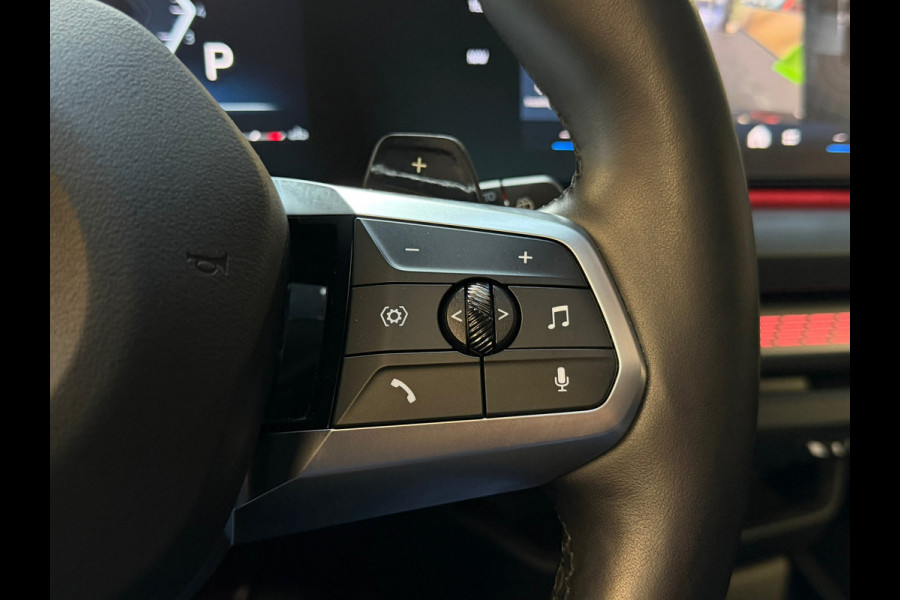 BMW 1-serie 120 M Sport Pro PANO|FABRIEKSGARANTIE|HARMAN KARDON|DEALER ONDERHOUDEN|KEYLESS|CARPLAY|CAMERA|SFEERVERL|19INCH|BOMVOL!