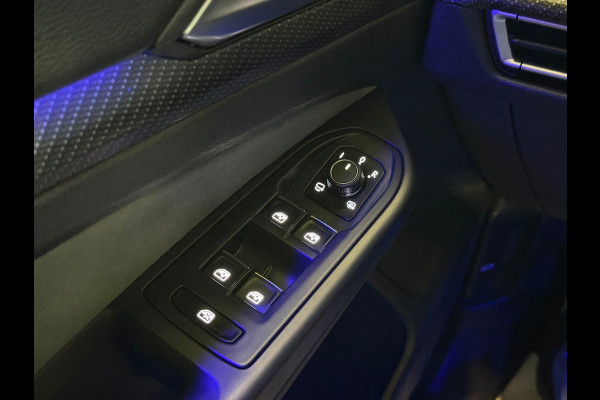 Volkswagen Golf 2.0 TSI R 4Motion Performance AKRA|PANO|BOMVOL!
