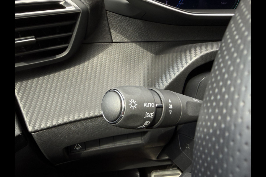 Peugeot e-208 EV GT 51 kWh / Carplay / Camera V+A / Keyless / Snellader /