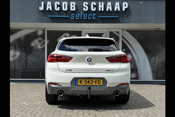 BMW X2 SDrive20i High Executive / Automaat / 19'' LM / Camera / Trekhaak (1.800KG) / M pakket /