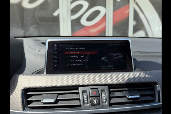 BMW X2 SDrive20i High Executive / Automaat / 19'' LM / Camera / Trekhaak (1.800KG) / M pakket /
