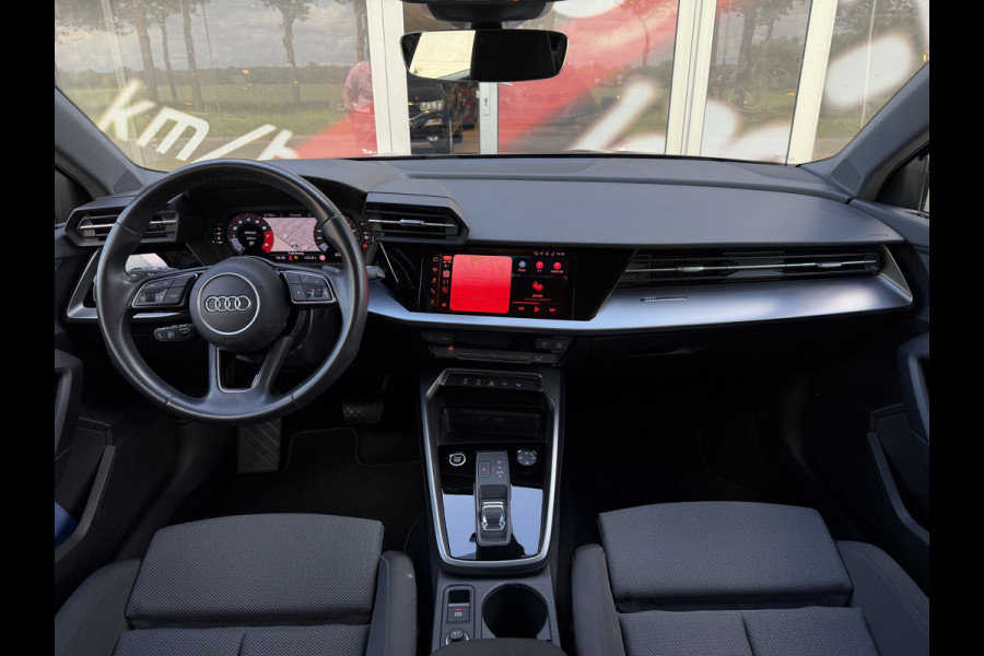 Audi A3 Sportback 35 1.4 TFSI Advanced edition / Automaat / Camera / Trekhaak(1.500KG) / Carplay / LED / 17'' LM /