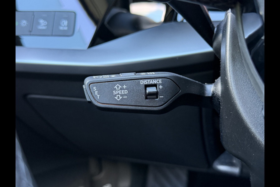 Audi A3 Sportback 35 1.4 TFSI Advanced edition / Automaat / Camera / Trekhaak(1.500KG) / Carplay / LED / 17'' LM /