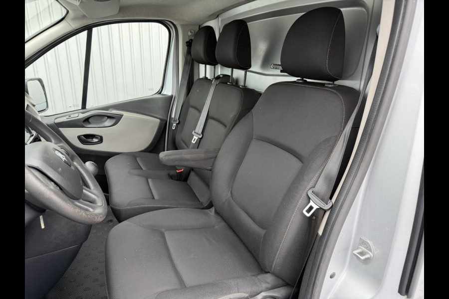Renault Trafic 1.6 dCi T27 L1H1*NAVI*HAAK*CRUISE*A/C*TEL*3PERS*