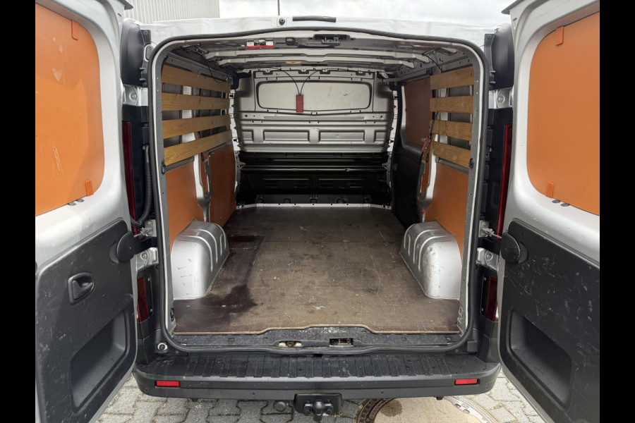 Renault Trafic 1.6 dCi T27 L1H1*NAVI*HAAK*CRUISE*A/C*TEL*3PERS*