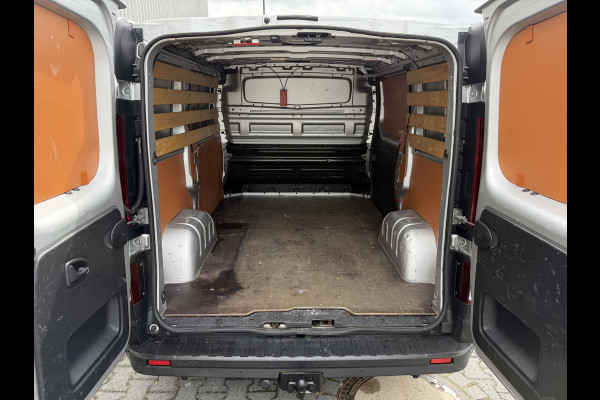 Renault Trafic 1.6 dCi T27 L1H1*NAVI*HAAK*CRUISE*A/C*TEL*3PERS*