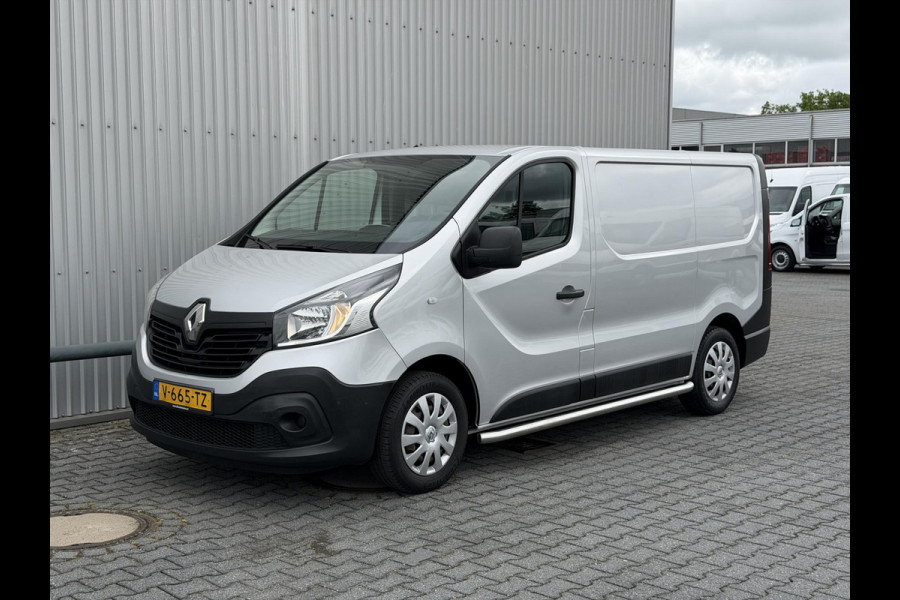 Renault Trafic 1.6 dCi T27 L1H1*NAVI*HAAK*CRUISE*A/C*TEL*3PERS*