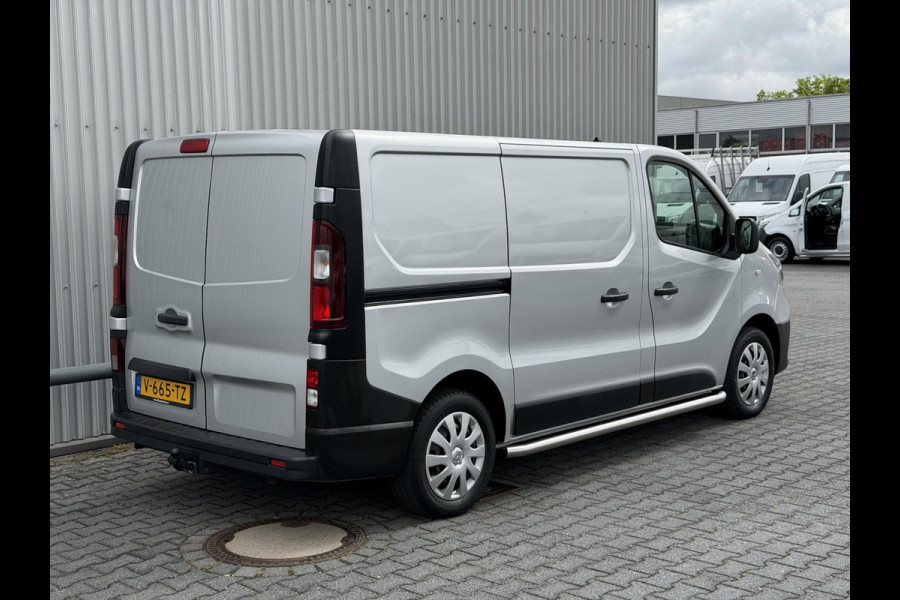 Renault Trafic 1.6 dCi T27 L1H1*NAVI*HAAK*CRUISE*A/C*TEL*3PERS*