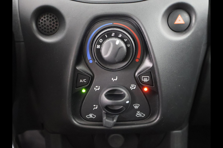 Toyota Aygo 1.0 VVT-i X GRAYLINE 5 DRS AIRCO GARANTIE 2028
