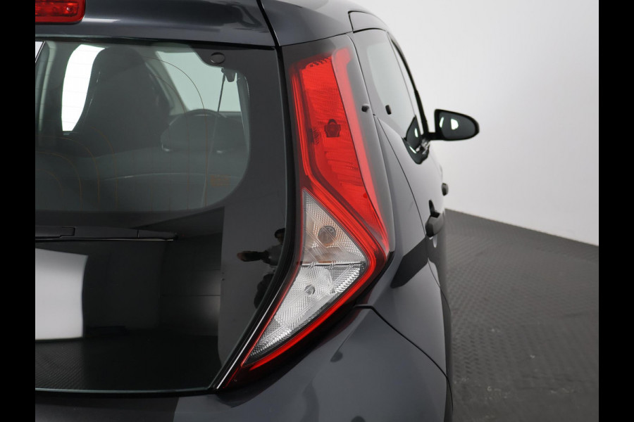 Toyota Aygo 1.0 VVT-i X GRAYLINE 5 DRS AIRCO GARANTIE 2028