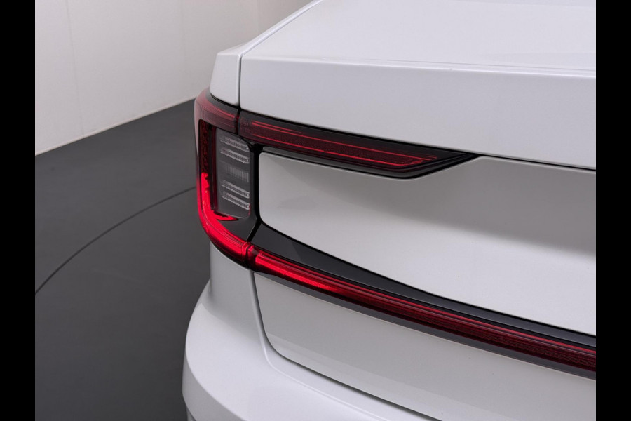 Polestar 2 Long Range Single Motor 78 kWh VAN: 28.900,- VOOR: 26.877,- UW WKVOORDEEL: 2.023,- | SOH 95% | ELEK. STOEL MET MEMORY| DODE HOEK SENSOR| STOELVERWARMING| ELEK. ACHTERKLEP| 360 CAMERA| ADAPTIVE CRUISE CONTROL