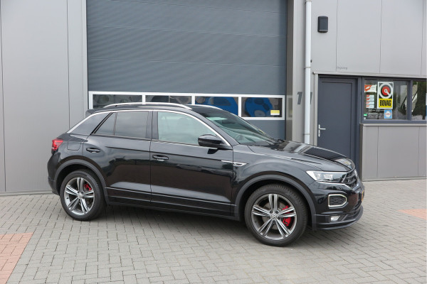 Volkswagen T-Roc 1.5 TSI 150pk DSG Sport Business R-Line , Pano , Virtual , Xenon, Leder, Navi , Carplay , LMV, PDC, Camera etc. etc