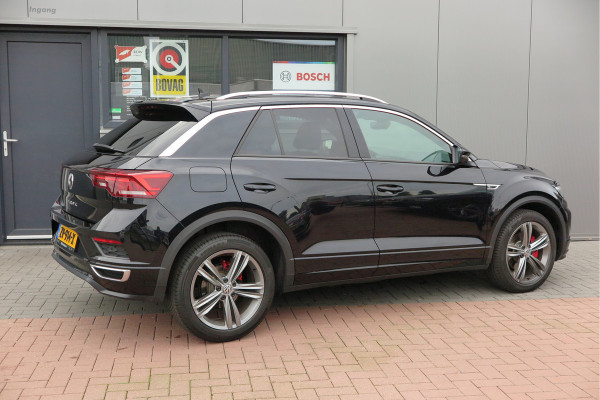 Volkswagen T-Roc 1.5 TSI 150pk DSG Sport Business R-Line , Pano , Virtual , Xenon, Leder, Navi , Carplay , LMV, PDC, Camera etc. etc