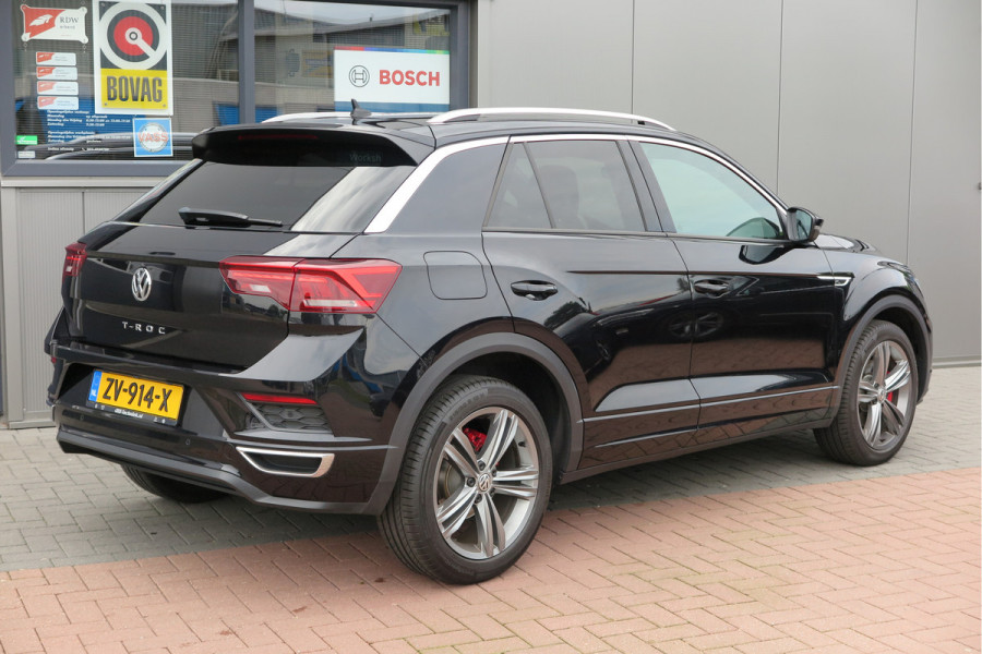 Volkswagen T-Roc 1.5 TSI 150pk DSG Sport Business R-Line , Pano , Virtual , Xenon, Leder, Navi , Carplay , LMV, PDC, Camera etc. etc