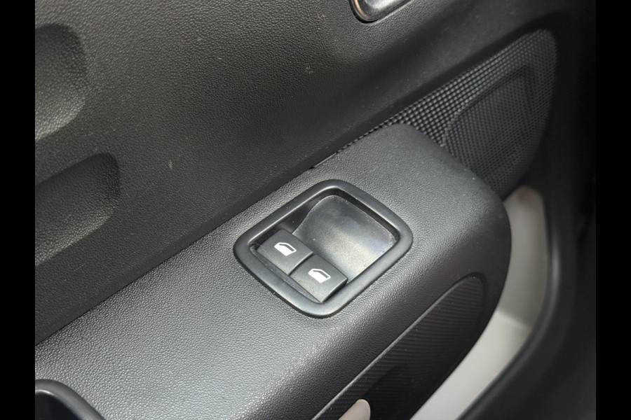 Citroën C3 1.2 PureTech S&S Feel Edition 2e Eigenaar|Navi|Clima|Cruise|PDC|Carplay|D-riem vv in 2026|N.A.P|APK tot 03-2028