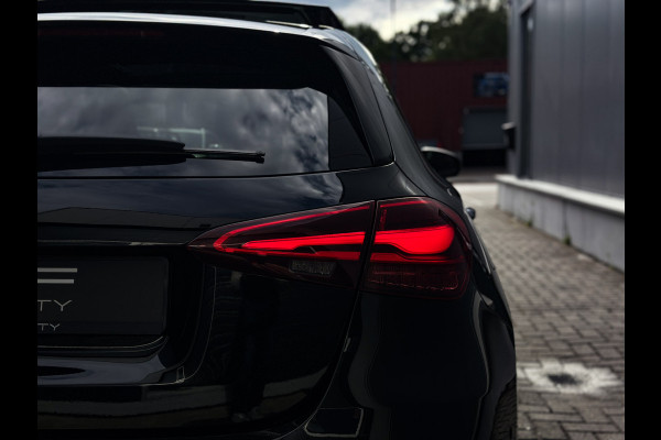 Mercedes-Benz A-Klasse 250 e AMG Line Pano | Memory | Headup | 360 | 1e eig | 12 maanden garantie