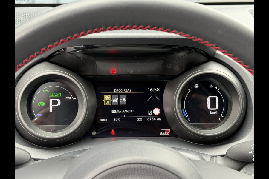 Toyota Yaris 1.5 Hybrid GR Sport / Bi tone | UNIEK 8.700 km!!! | JBL | PDC V+A | Head-up | Rijklaar!!