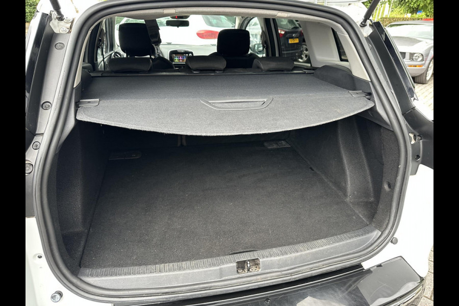 Renault Clio Estate 0.9 TCe Limited Navi|Carplay|Keyless|DAB|Cruise