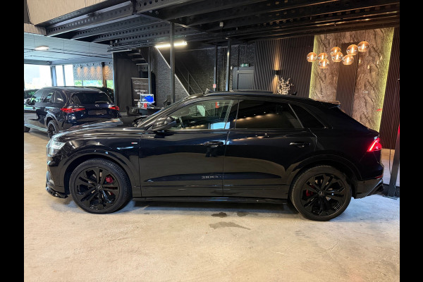 Audi Q8 50 TDI quattro 3X S-LINE|SQ8|PANO|MEMORY|SOFT CLOS|FULL!