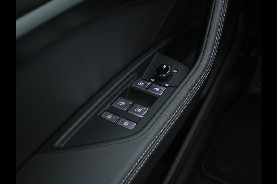 Audi e-tron Sportback 55 Quattro 95 kWh ( 3-Fase-11kW) ) [ SOH-100% ] Aut. *HEATPUMP | PANO | LEATHER |  ADAPTVE-CRUISE | DIGI-COCKPIT | FULL-LED | MEMORY-PACK | KEYLESS | NAVI-FULLMAP | AUDI-SOUND | COMFORT-SEATS | 20''ALU*