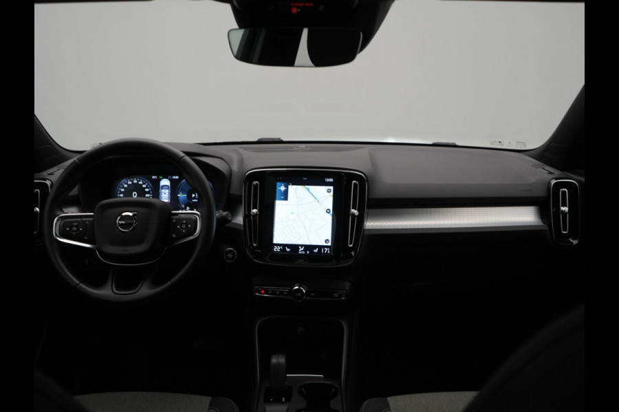 Volvo XC40 T5 Recharge Inscription PHEV 262pk Dealer O.H. | Trekhaak Af Fabriek | Panodak | Adaptive Cruise | 360 Camera | Harman / Kardon | Stoelen Memory & Verwarmd | Keyless | Blis | Apple Carplay | Naviatie