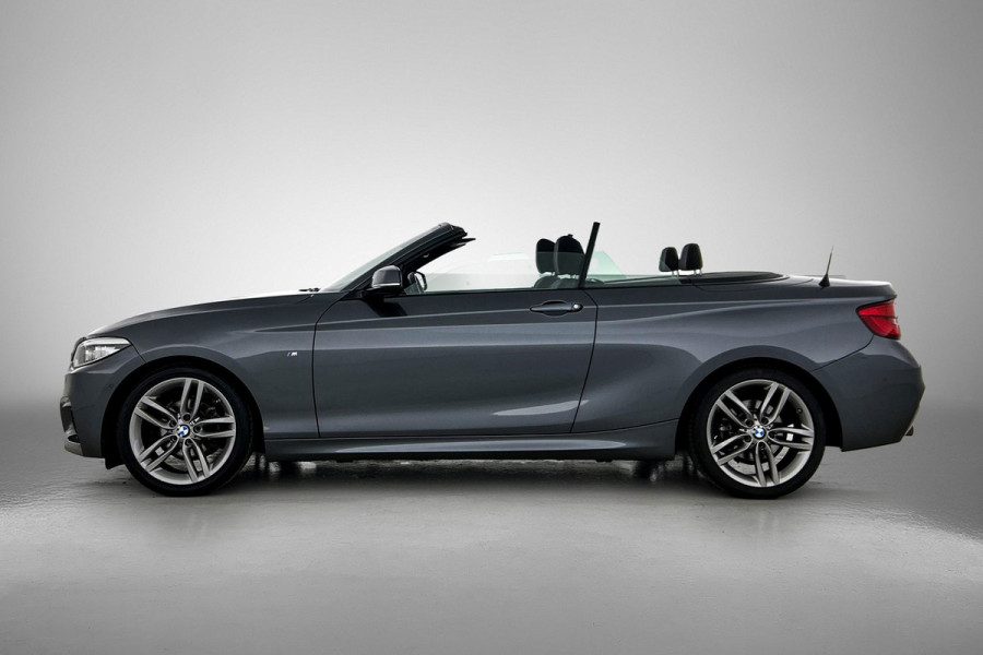 BMW 2 Serie Cabrio 218i High Executive M-pakket (Volledig Dealer OnH, Camera, StoelV, Harman/ Kardon, Navi Pro, Lane Assist, Etc)