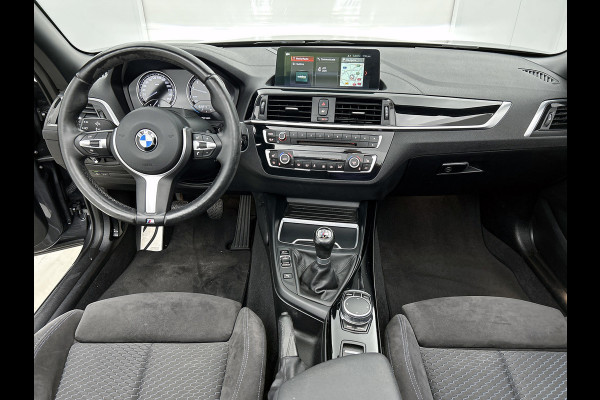BMW 2 Serie Cabrio 218i High Executive M-pakket (Volledig Dealer OnH, Camera, StoelV, Harman/ Kardon, Navi Pro, Lane Assist, Etc)