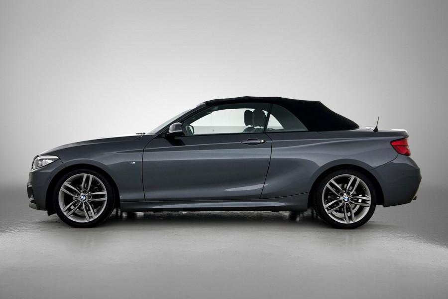 BMW 2 Serie Cabrio 218i High Executive M-pakket (Volledig Dealer OnH, Camera, StoelV, Harman/ Kardon, Navi Pro, Lane Assist, Etc)