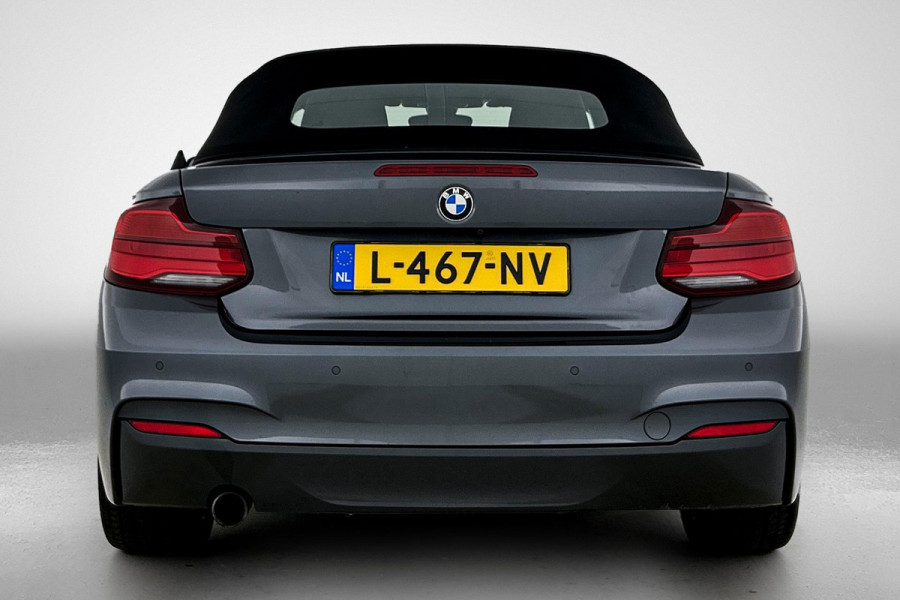BMW 2 Serie Cabrio 218i High Executive M-pakket (Volledig Dealer OnH, Camera, StoelV, Harman/ Kardon, Navi Pro, Lane Assist, Etc)