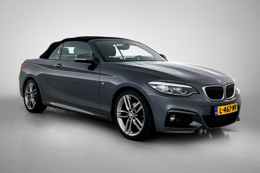 BMW 2 Serie Cabrio 218i High Executive M-pakket (Volledig Dealer OnH, Camera, StoelV, Harman/ Kardon, Navi Pro, Lane Assist, Etc)