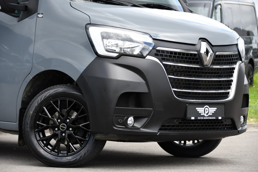 Renault Master T35 2.3 dCi 150 L2H2 PB Edition Camera, Cruise, LED, 150pk, Multimedia, LED, Trekhaak, NAVI, Uniek!