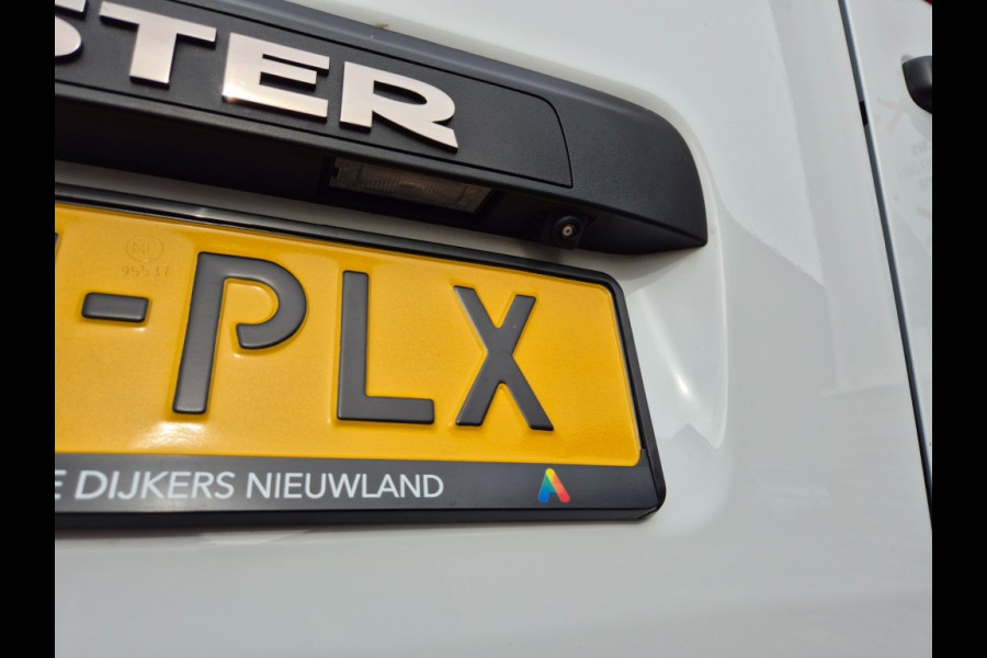 Renault Master L2H2 2,3 dci 135 Pk Euro 6 35.693 Km!! PDC Camera Navi 2500 Kg Trekgewicht