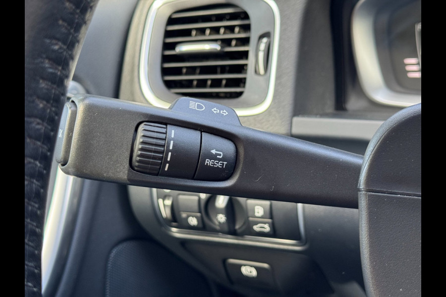 Volvo V60 1.5 T2 Polar+ | Navi, Cruise, Clima, Leder, Bluetooth, Stoelverw. | Dealeronderhouden | NAP |