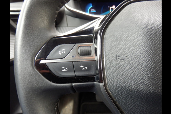 Peugeot e-208 EV Allure Pck 50 kWh I 360 camera I