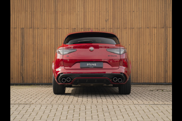 Alfa Romeo Stelvio 2.9 V6 AWD Quadrifoglio | Harman/Kardon | Rosso Competizione | Adapt. cruise | CarPlay | Carbon stuur