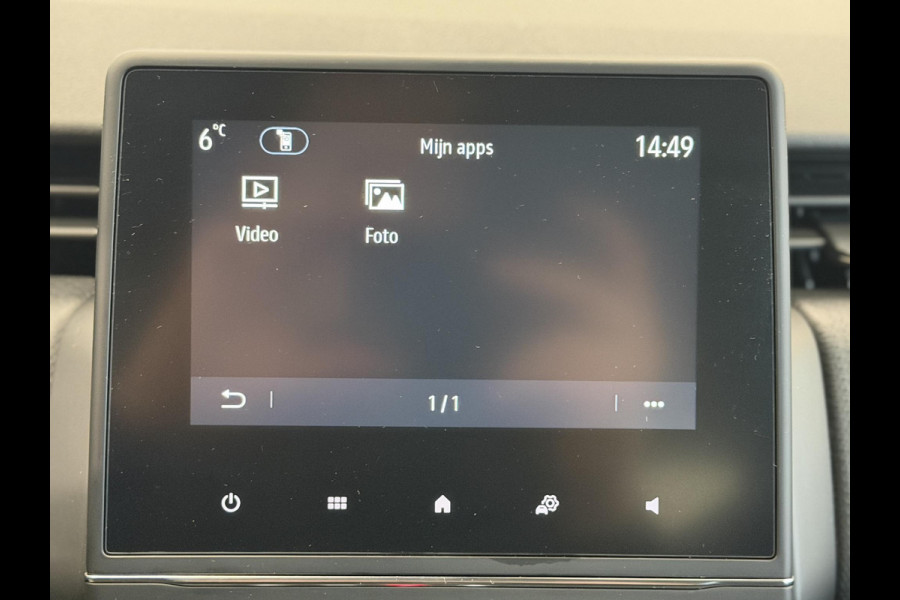 Renault Clio 1.0 TCe 90 Equilibre Airco Navigatie Cruise Control Full LED Carplay Premium Color NL Auto met historie!