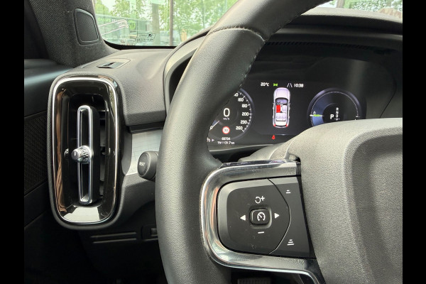 Volvo XC40 1.5 T4 Plug-in hybrid Plus Dark - Automaat - Navi - Climate - Parkeerhulp