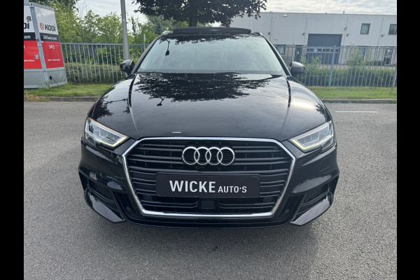 Audi A3 Sportback 35 TFSI Design S Tronic Panorama Leder Led