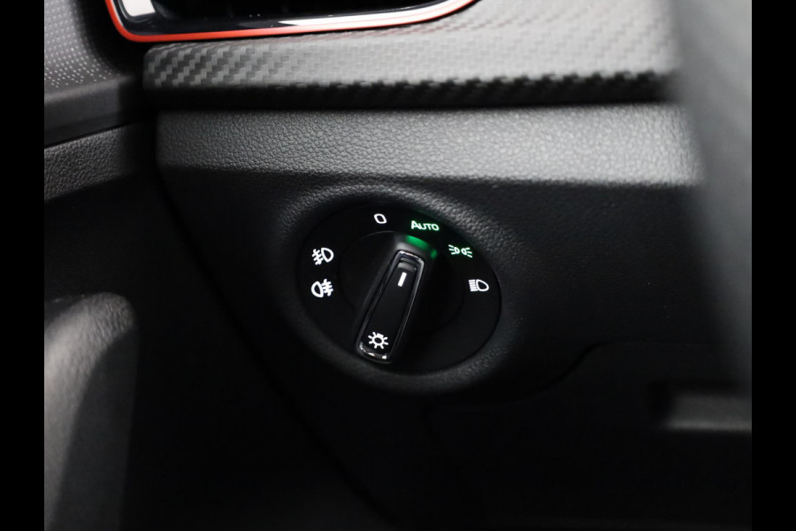 Škoda Kamiq Monte Carlo 1.0 TSI 115 pk 7 versn. DSG | Travel Assist Plus | Winter Pakket