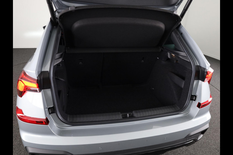 Škoda Kamiq Monte Carlo 1.0 TSI 115 pk 7 versn. DSG | Travel Assist Plus | Winter Pakket
